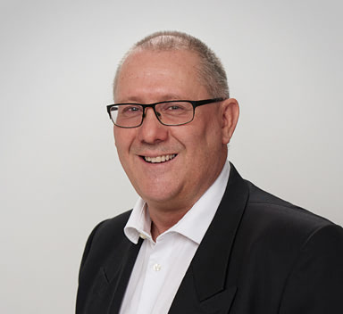 Kurt Bär, Berater Individualkunden